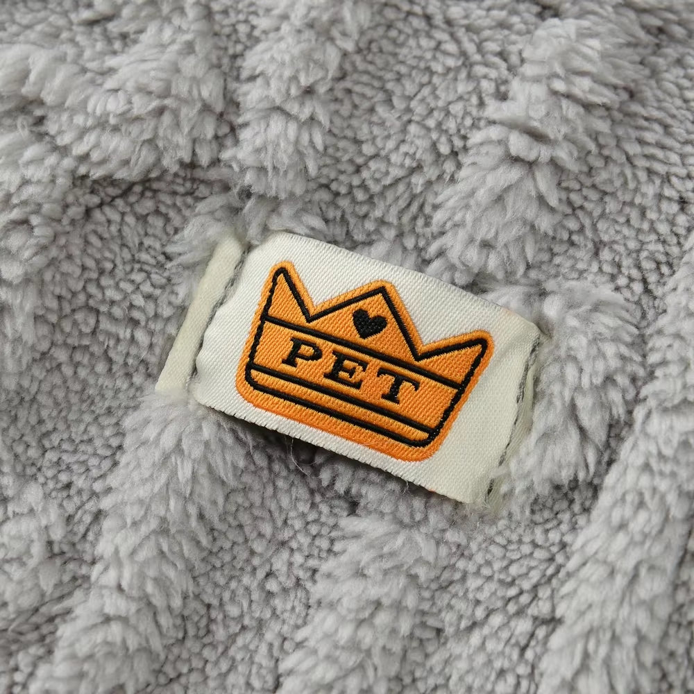 Autumn Winter Warm Pet Cat Clothes Soft Cozy Fleece Costume for Small Medium Dog Cats Kitten Puppy Vest Coat Pet Pug Sweatshirts